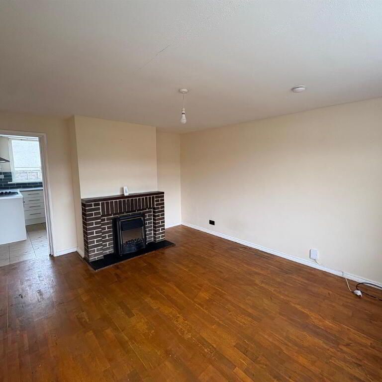 5 Canberra Gardens, Newtownards, BT23 4RN - Photo 1