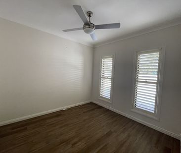 Family home hidden away in Hillvue... - Photo 6