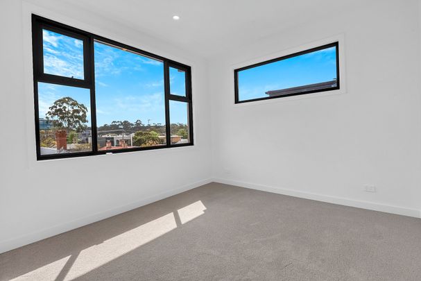 4/140 Yarra Street, Abbotsford VIC 3067 - Photo 1
