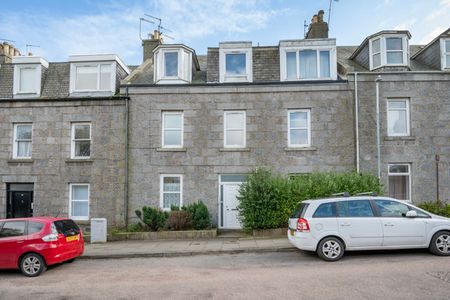 1/R, 8 Merkland Road, AB24 3HR, Aberdeen - Photo 2