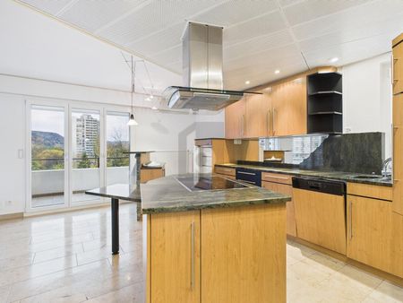 GROSSZÜGIG, ERSTBEZUG NACH RENOVATION - Foto 3