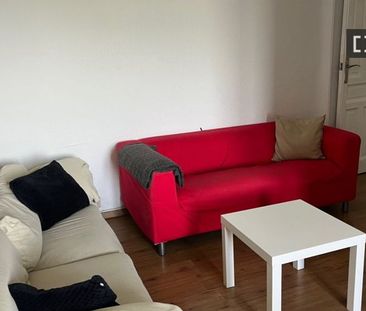 4 room luxury Apartment for rent in Madrid, Autonomous Region of Ma... - Photo 2