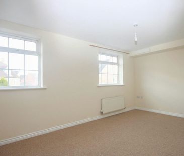 Flat to rent on - Photo 6