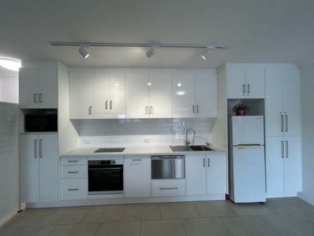 29/48-52 Mitchell Street, North Ward - Photo 5