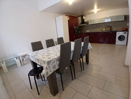 Location appartement 4 pièces, 68.28m², Les Herbiers - Photo 2