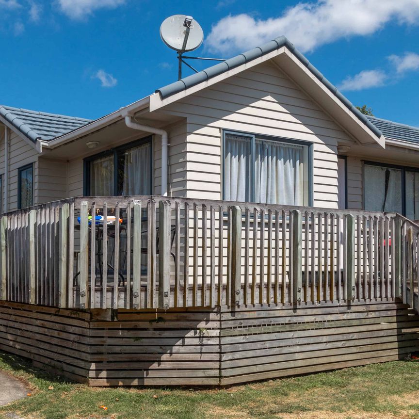 3 Bedrooms in Sunnyvale - Photo 1