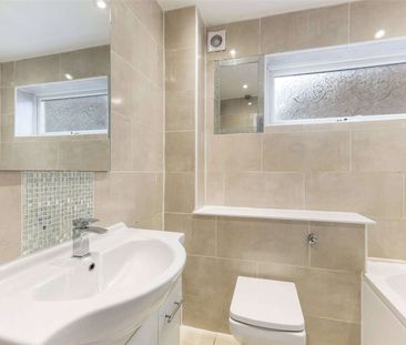 A superb detached four bedroom home with stunning views over the su... - Photo 6