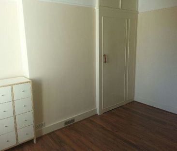 Room in a Shared House, Waddon Park Avenue, CR0 - Photo 2