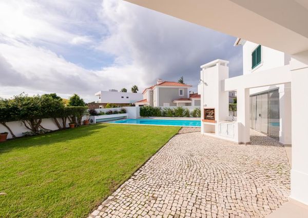 4 Bedroom House with swimming pool, Quinta da Beloura, Sintra