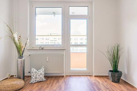 Tolle 2-Raum-Wohnung mit Weitblick - Foto 2