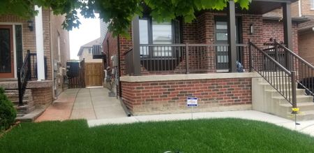 For Lease - 4 Continental Road, Brampton, Ontario - Photo 4