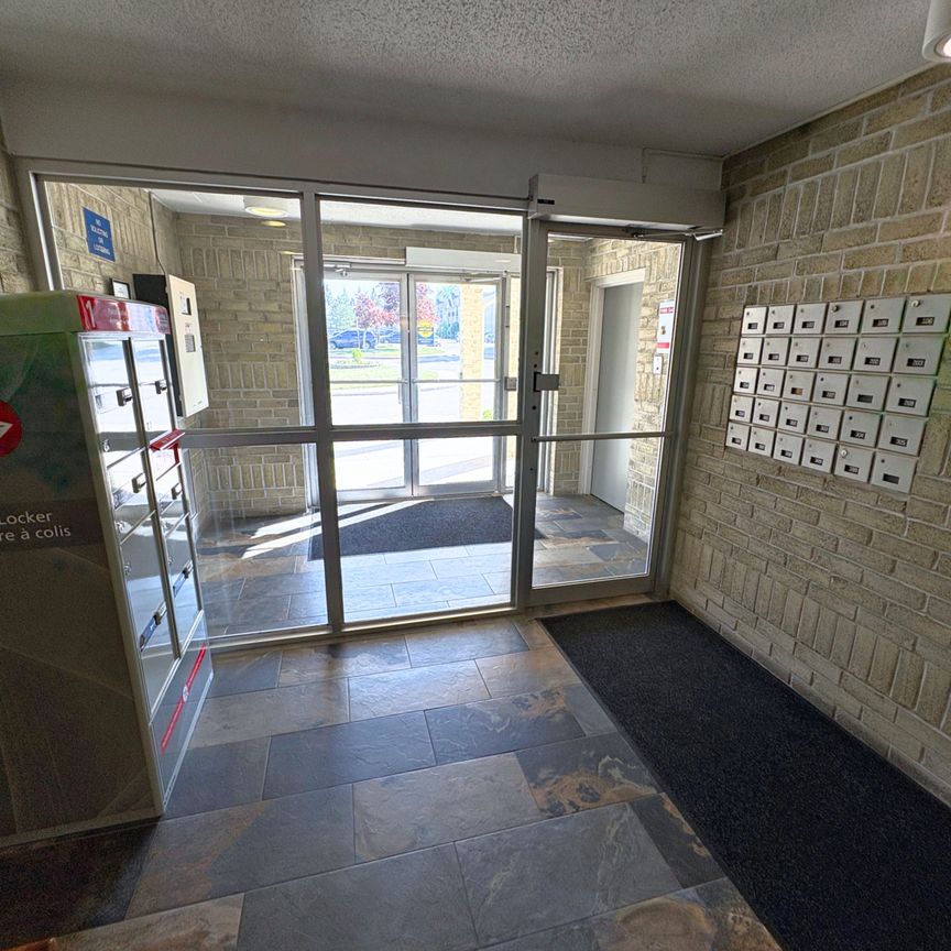 For Lease - 739 Deveron Crescent Unit# 207, London South, Ontario - Photo 1