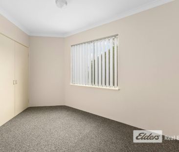 EXECUTIVE HOME CLOSE TO THE BEACH! - Photo 1