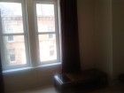 Large double bedroom to let - Photo 4