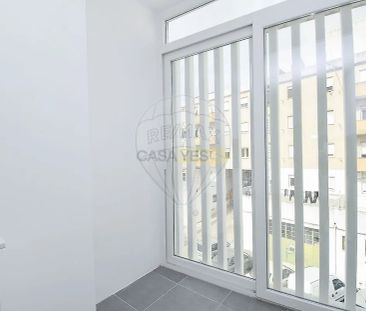 Apartment T1 in Póvoa de Santo Adrião e Olival Basto, Odivelas - Photo 1