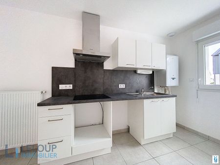 Location Maison 4 pièces 75m² LE PETIT QUEVILLY 76140 - Photo 4