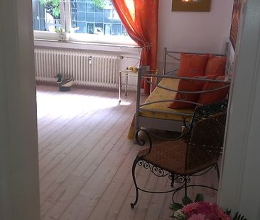 Top-Lage Nähe Ehrenstraße- Möbliertes Apartment mit Balkon - Photo 4