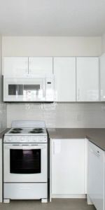 33 Isabella Street - Photo 3