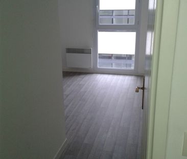 Location Appartement 3 pièces 76m² ORLEANS 45000 - Photo 3
