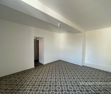 BEAUVAIS PROCHE CENTRE VILLE : T3 dans résidence privée, - Photo 1