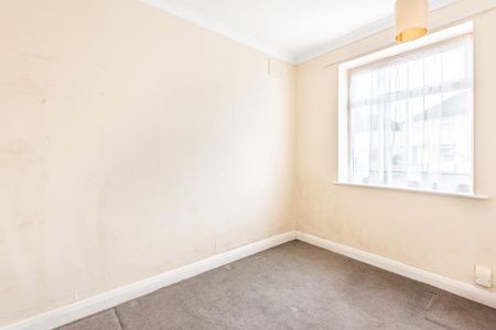 2 bedroom maisonette to rent - Photo 5