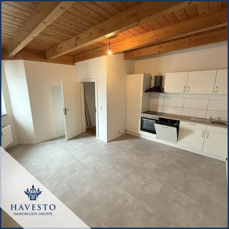 Wunderschöne 4-Raum Wohnung mit großer Dachterrasse Perfekt für Studenten oder Familien! - Foto 3