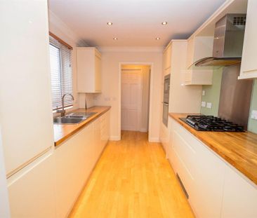 2 bedroom flat to rent - Photo 6