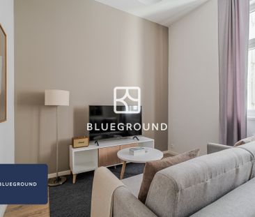 Apartment for rent, 2+kk - 1 bedroom, 45m - Photo 2