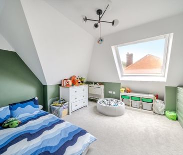 4 bedroom detached house to rent - Photo 4