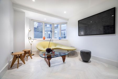 4 bedroom semi-detached house to rent - Photo 3