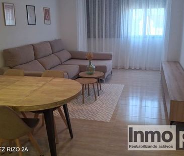 Alquiler de piso en Calle Jesús López Rizo - Photo 3