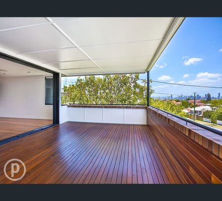 2 Wotton Street, Camp Hill, Qld 4152 - Photo 5