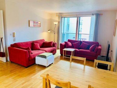 2 bedroom apartment to rent - Photo 2