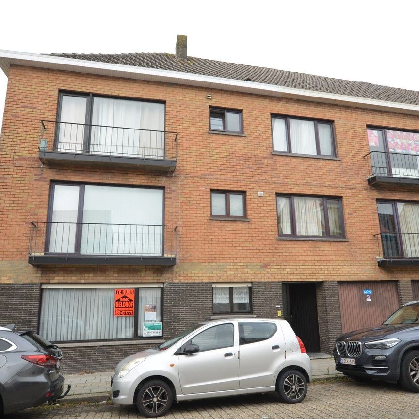 Gelijkvloers appartement met tuintje - Photo 1