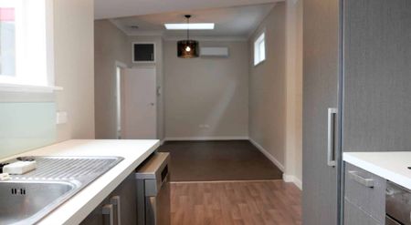 Well-Presented Three-Bedroom Home with Private Deck in Berhampore - Photo 2