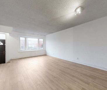 For Lease - 21 Glass Drive, Aurora, Ontario - Photo 5