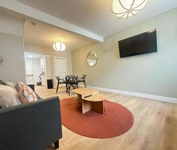2 bedroom terraced house to rent - Photo 3