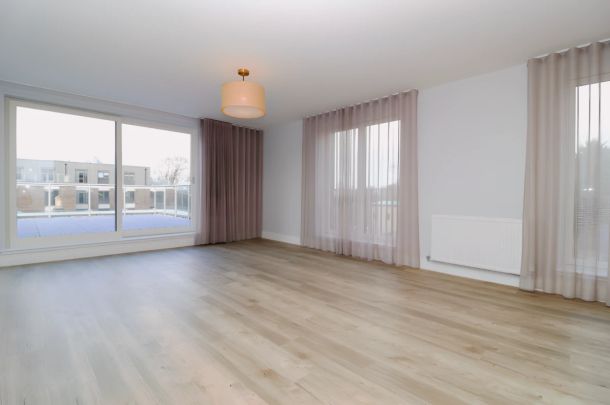 3Bedrooms, 2Bathrooms - Photo 1