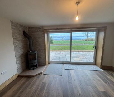 2 bedroom detached house to rent - Photo 3