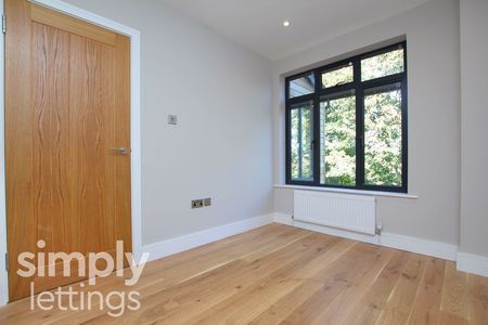 2 Bed property for rent - Photo 3