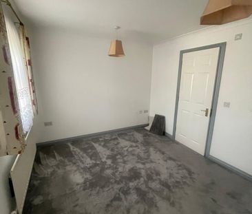 4 Bed Semi-Detached House, Sycamore Close, CR2 - Photo 5