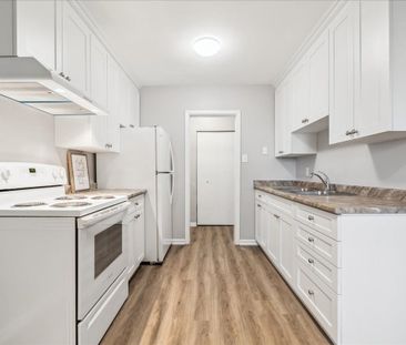 For Lease - 2350 Queensway Drive Unit# 1, Burlington, Ontario - Photo 5