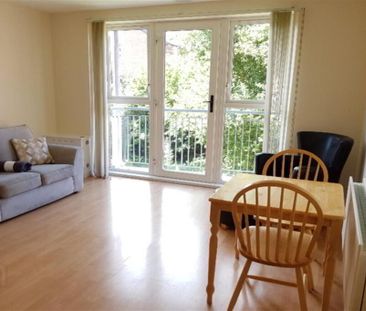 Apt 6 99, 101 Eglantine Avenue, Belfast, BT9 6RW - Photo 1