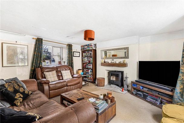 3 bedroom detached house to rent - Photo 1