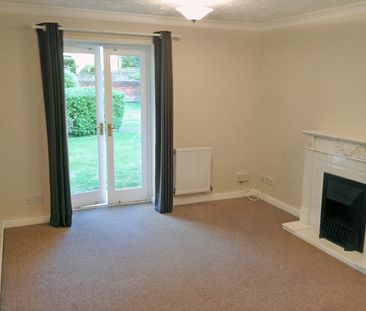 2 Bed Flat, Shelley Court, RG1 - Photo 1