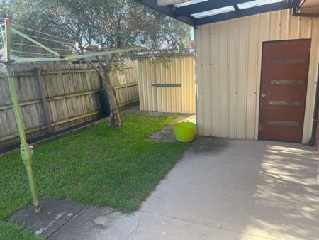 10 Fiddian Court, 3028, Altona Meadows Vic - Photo 3