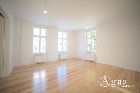 Großzügige 3-Zimmer-Altbauwohnung mit hohen Decken und einem hellen Wintergarten - Foto 4