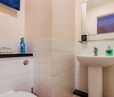 Classic 3 Bed Ensuite - Photo 5