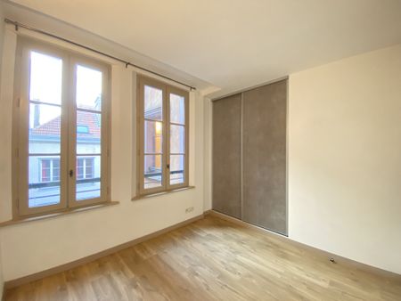 Location Appartement 2 pièces 47m² TROYES 10000 - Photo 4
