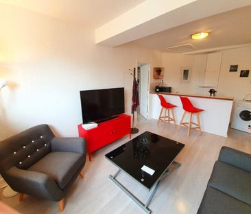 A LOUER APPARTEMENT MEUBLÉ - Photo 6